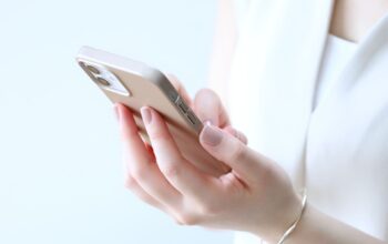 iPhoneを通販で買うならどこ？安く手に入れるためのコツ